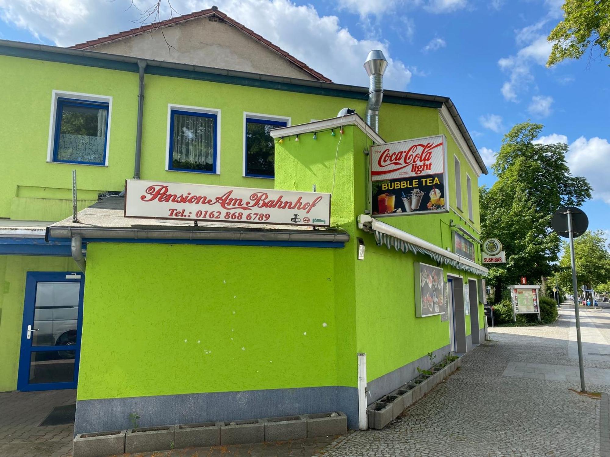 Pension Am Bahnhof Furstenwalde Ngoại thất bức ảnh